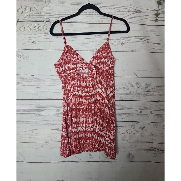 NWT FOREVER 21 Red Geometric Print Sleeveless Mini Dress Womans Size Medium - Picture 2 of 7